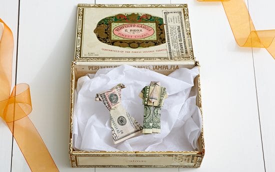Cash as a Wedding Gift Etiquette