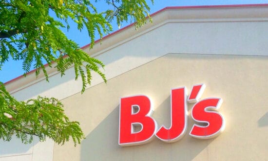 Does Bj's Offer a Free Day for Non-Members?