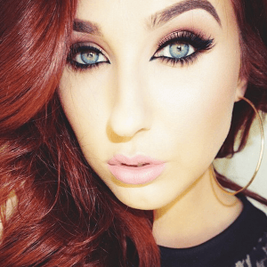 Jaclyn Hills' net worth