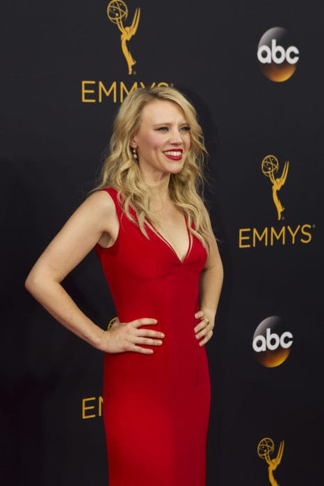 kate mckinnon's net worth
