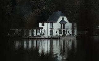 Saving Money on Your Retirement Home