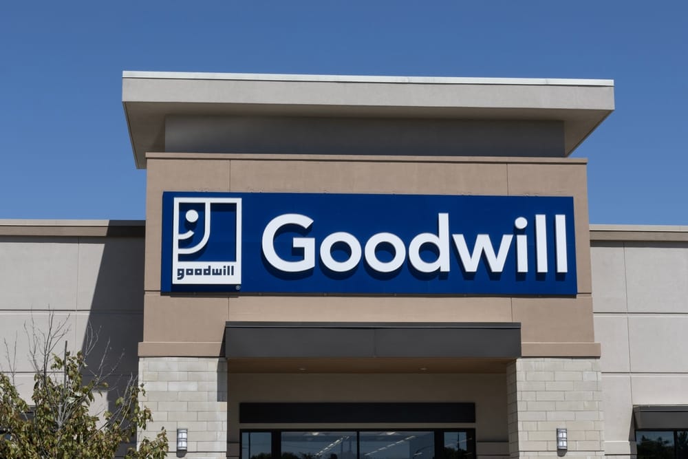 Who Benefits From Your Goodwill? 10 Reasons Why You Should Stop Giving Your Used Items to Goodwill