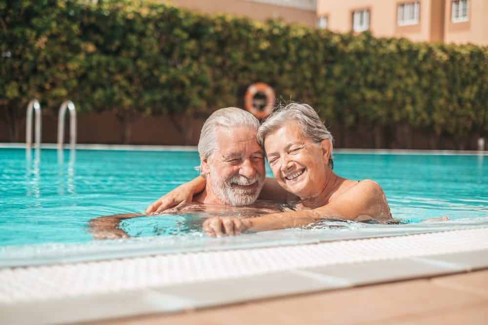 winter travel discounts seniors