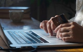 thieves cloning debit cards