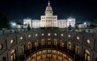 Texas The ‘Hard Freeze’ Rule That Can Lock Your Bank Account in Seconds