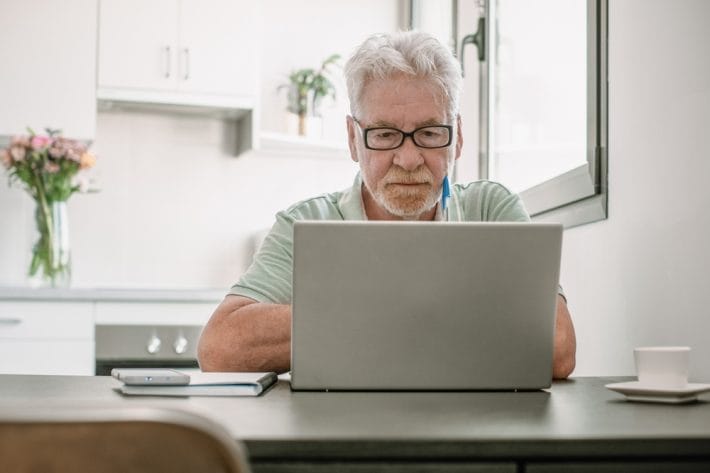 The New Banking Problem Retirees Didn’t Plan For: Fraud Alerts, Locked Debit Cards, and Delayed Access to Cash