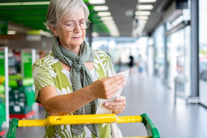 5 Grocery Costs Quietly Hitting Seniors Hardest Before Summer — From Meat Prices to Digital Coupon Barriers